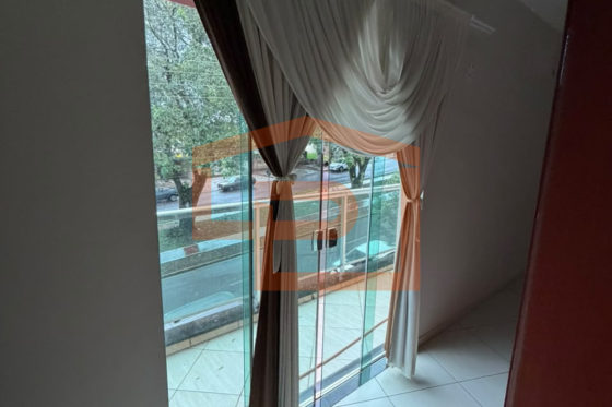 Apartamento para alugar - 130.00m² - Zona V, Umuarama-PR