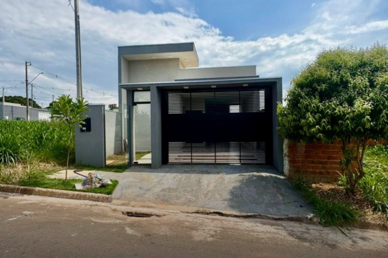 Casa 85m Umuarama-PR 185