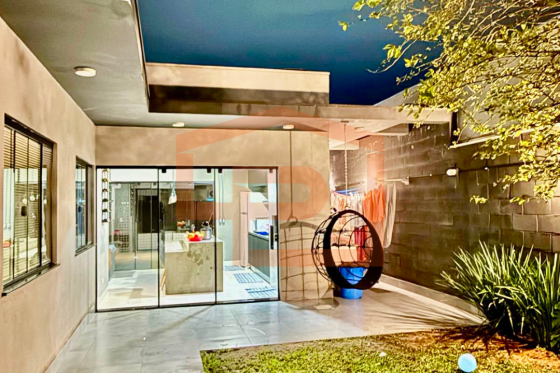 Casa à venda - 118.93m² - Parque Residencial Belo Horizonte, Umuarama-PR