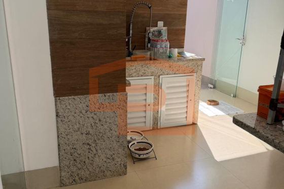 Casa à venda - 183.00m² - Zona III, Umuarama-PR