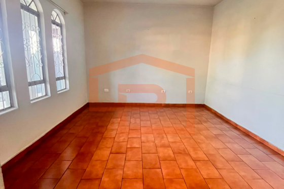 Casa à venda - 99.40m² - Zona VII, Umuarama-PR