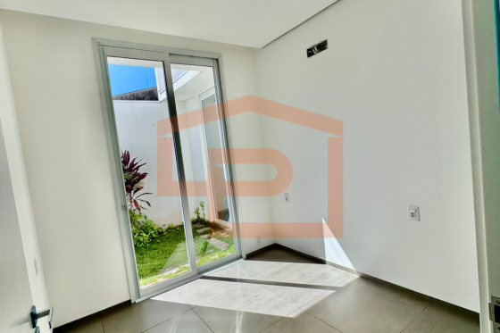 Casa à venda - 97.91m² - Jardim Alphavile, Umuarama-PR