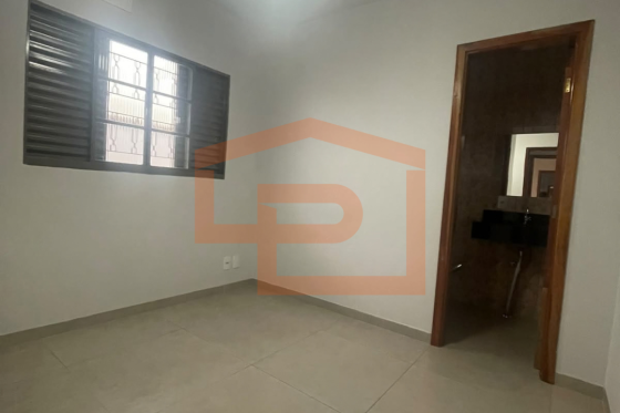 Casa para alugar - 139.65m² - Parque Cidade Jardim, Umuarama-PR