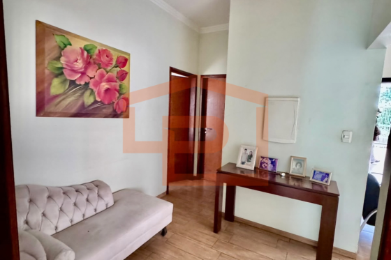 Casa à venda - 182.35m² - Zona VII, Umuarama-PR