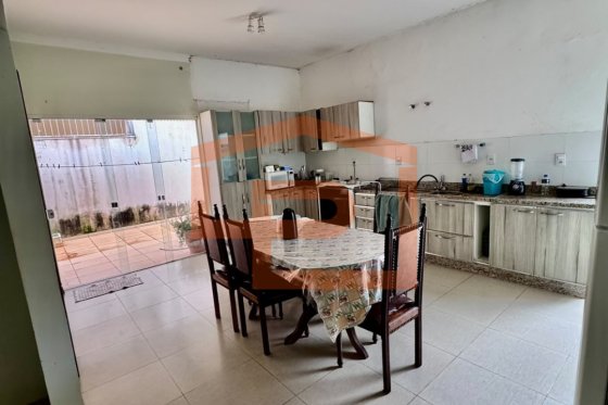 Casa à venda - 182.35m² - Zona VII, Umuarama-PR