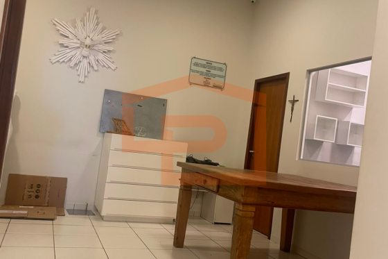 Sala Comercial para alugar - 170.00m² - Umuarama-PR