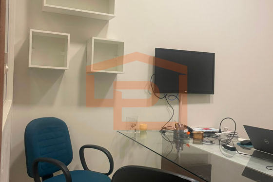 Sala Comercial para alugar - 170.00m² - Umuarama-PR