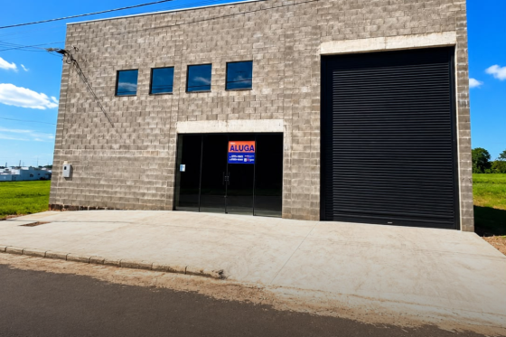 Sala Comercial para alugar - 450.00m² - Parque Residencial Belo Horizonte, Umuar...