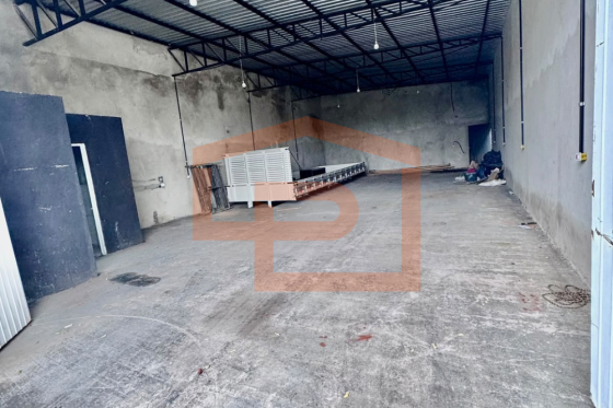 Salão Comercial para alugar - 196.00m² - Jardim Aeroporto IV, Umuarama-PR