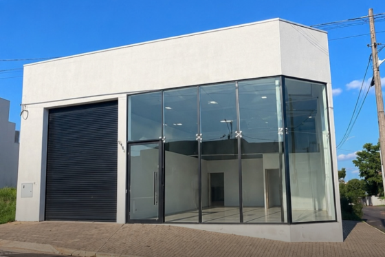 Salão Comercial para alugar - 327.00m² - Parque Residencial da Gávea, Umuarama-PR