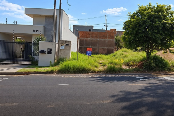 Terreno à venda - 136.22m² - Jardim Ilha da Madeira, Umuarama-PR 296